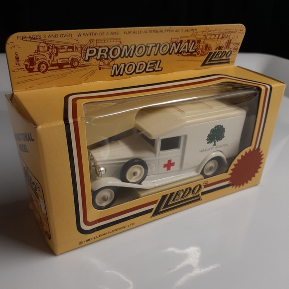 1983 Lledo England Die Cast Ambulance of 1936 Promo - Picture 11 of 16